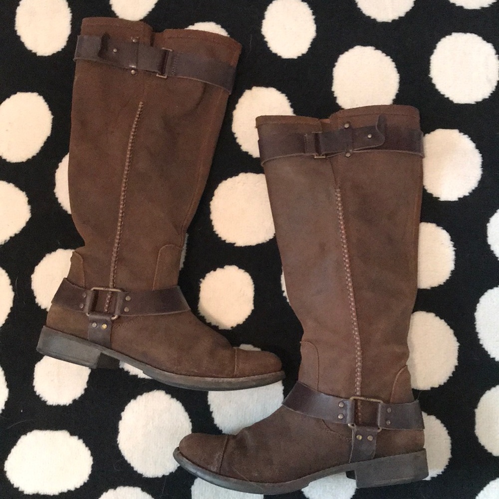 Leather UGG boots